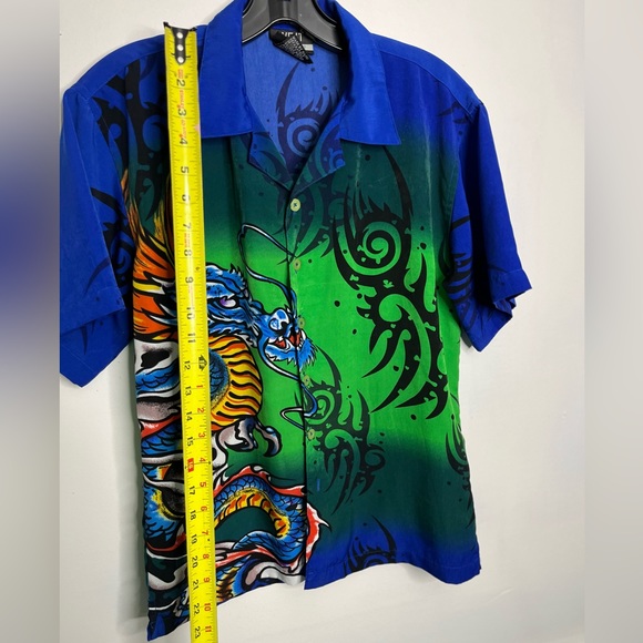 J/E/T brand DRAGON Button Up / Colorful / size medium - Picture 7 of 7